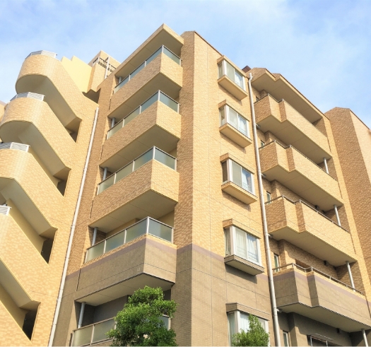買い替えや転勤に伴うマンション売却に対応します
