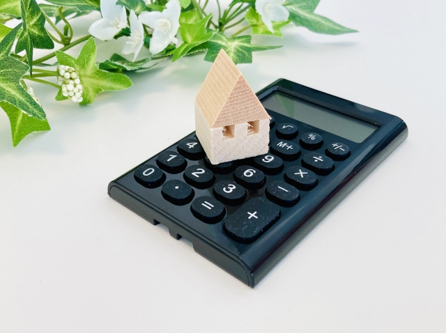 会社（法人）が不動産売却したときの注意点とは？仕訳や税金などを解説
